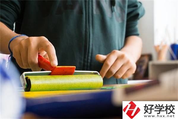 在湖南考不上高中又想繼續讀書怎么辦？有學校推薦嗎？