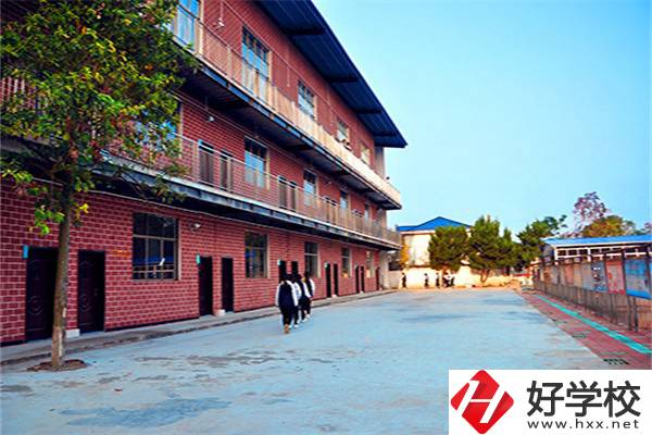 懷化好的民辦中職有哪些？辦學條件怎么樣？