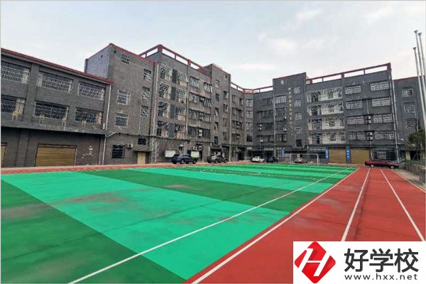 永州德順中等職業技術學校操場