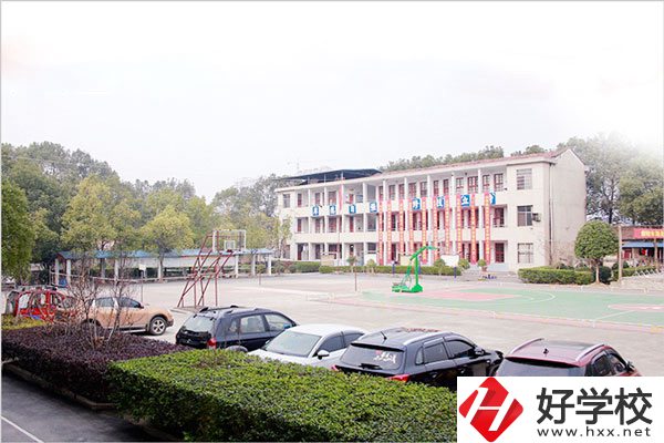臨湘市湘北職業技術學校怎么樣？