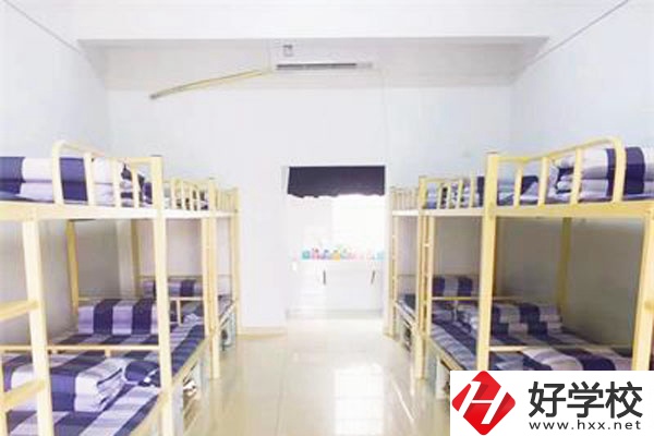 長沙經貿職業中專學校宿舍