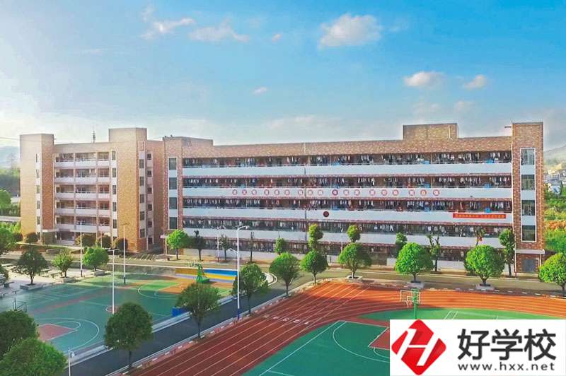 武岡市職業中專學校怎么樣？值得報考嗎？