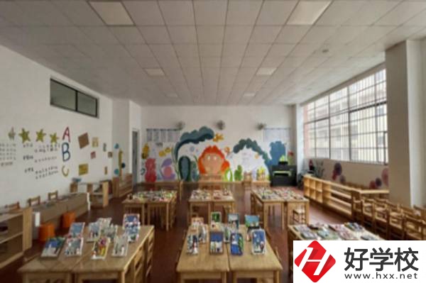 長沙英藍中等職業學校怎么樣？開設了哪些專業？