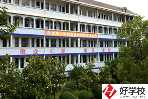 宜章湘粵中等職業技術學校開設了哪些專業？