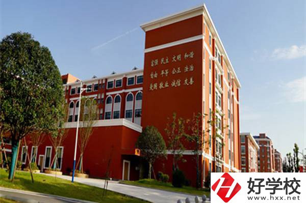 湖南醫藥職業中等專業學校在哪？有哪些專業？