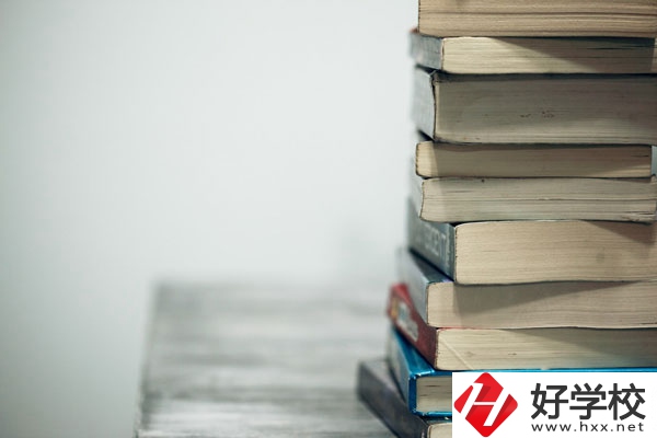 湖南耒陽師范有什么專業？學費貴不貴？