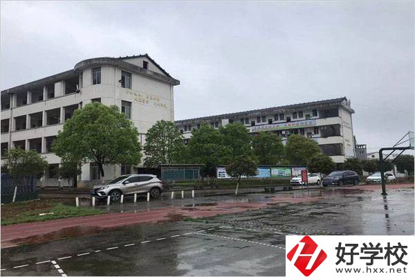漢壽縣科技工業職業技術學校校園