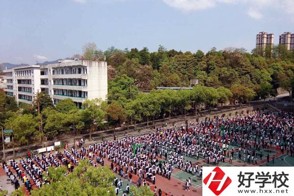 懷化工業中等專業學校值得報考嗎？從這四點判斷