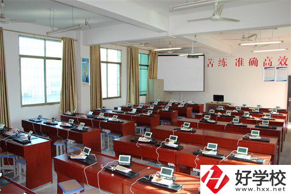 婁底可以學電商的中職有哪些？辦學條件怎么樣？