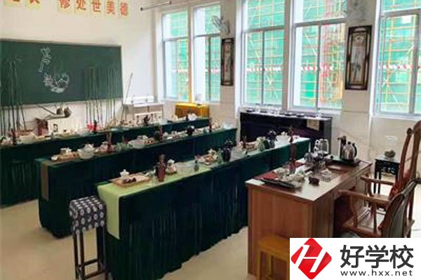 張家界旅游學校怎么樣？招生要求是什么？
