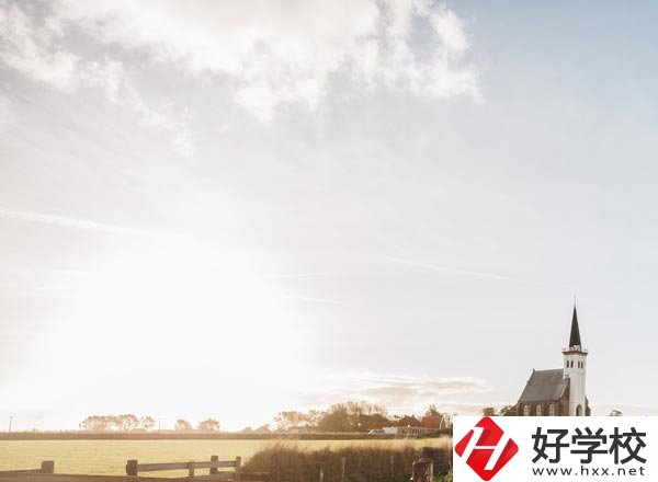 岳陽物流工程職業學校有什么特色專業？
