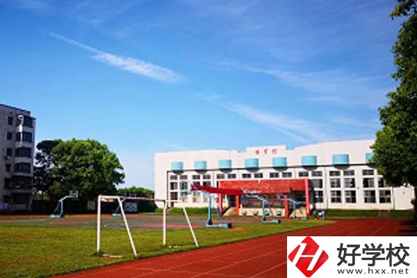 初中畢業后打算在湘潭讀中專，有哪些好學校推薦？