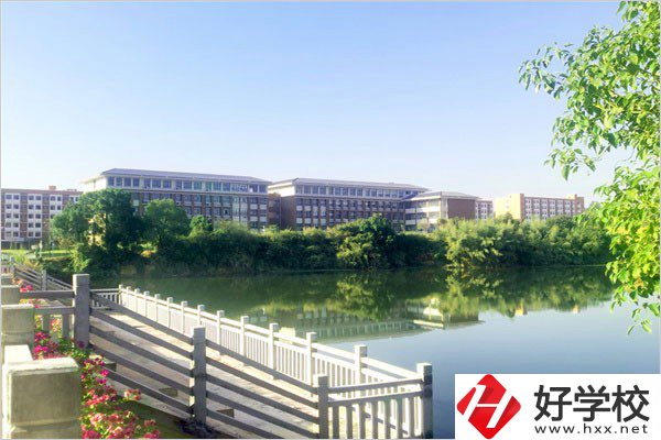 郴州思科中等職業學校教學樓