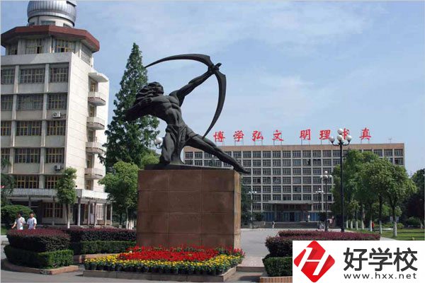 在常德學藝術選哪所中專學校比較好？