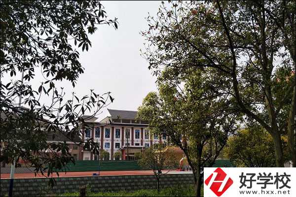 邵陽電商中專有哪些？管理如何？