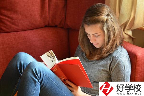 在湖南考不上高中怎么辦？女孩學點什么好？