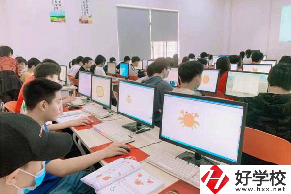 湘潭有學電腦的中專嗎？有什么專業？
