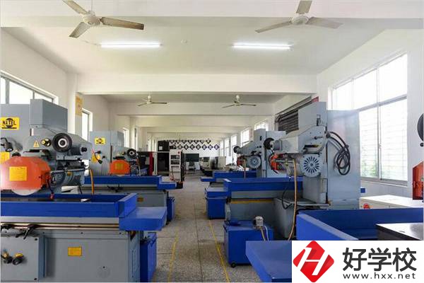 株洲市生物工程中等專業學校實訓樓