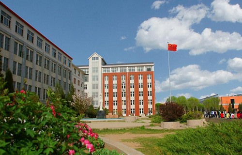 承德護理職業學院