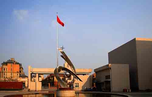 杭州余杭區技工學校