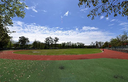 肥城市商業職工學校