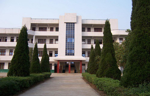 鐘祥市胡集職業高中