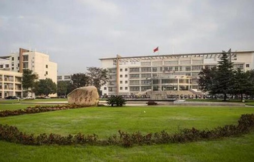 句容市職業學校