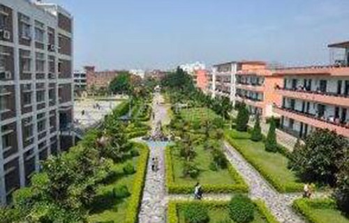 揚中市商業職工學校
