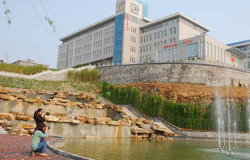 濰坊護理職業學院