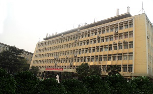 湖北汽車工業實驗技工學校