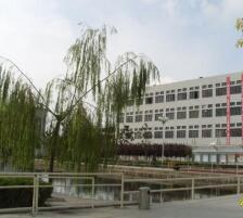 濱??h建設職工學校