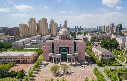 山西工業管理學校五年制大專