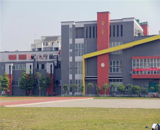 讀中國水電七局高級技工學校好不好？