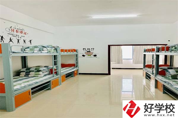 湖南曙光科技技工學校有助學政策嗎？有哪些招生專業？