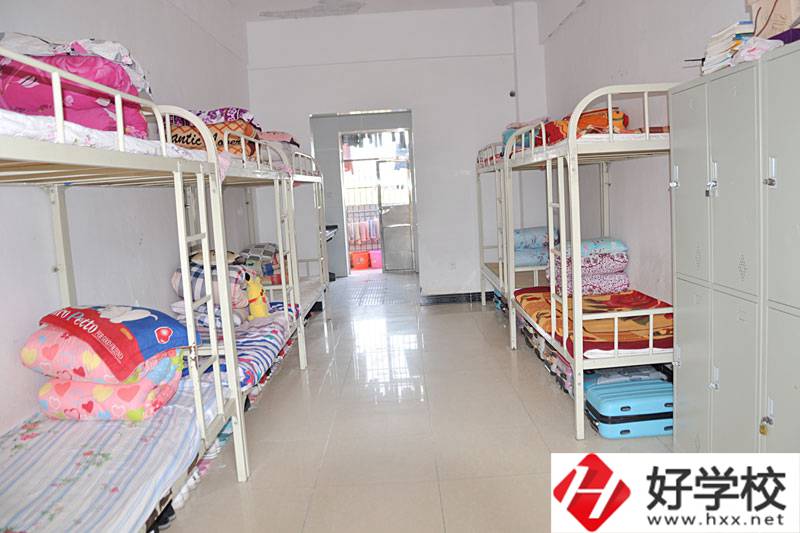 隆回縣職業中等專業學校宿舍