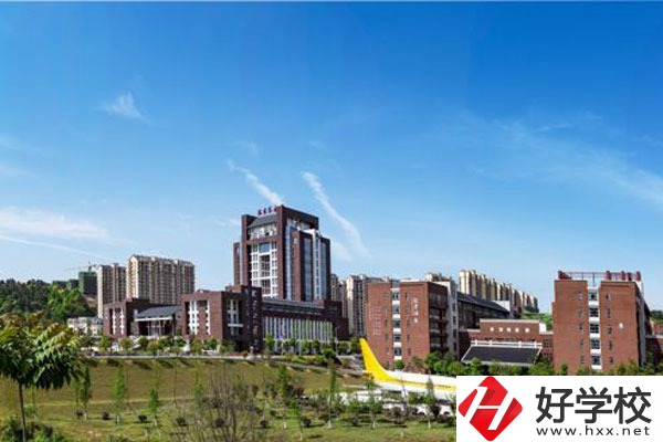 張家界航空工業職業技術學院教學樓