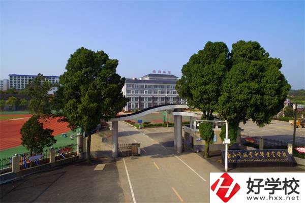 湘潭中考300-400分能讀哪些公立學校？讀職校有什么前景？