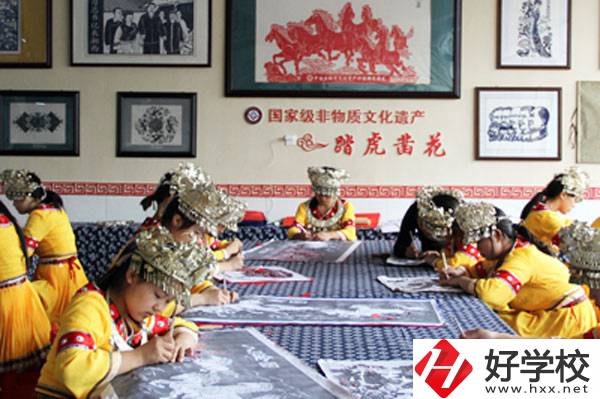 瀘溪縣第一職業中學實訓室