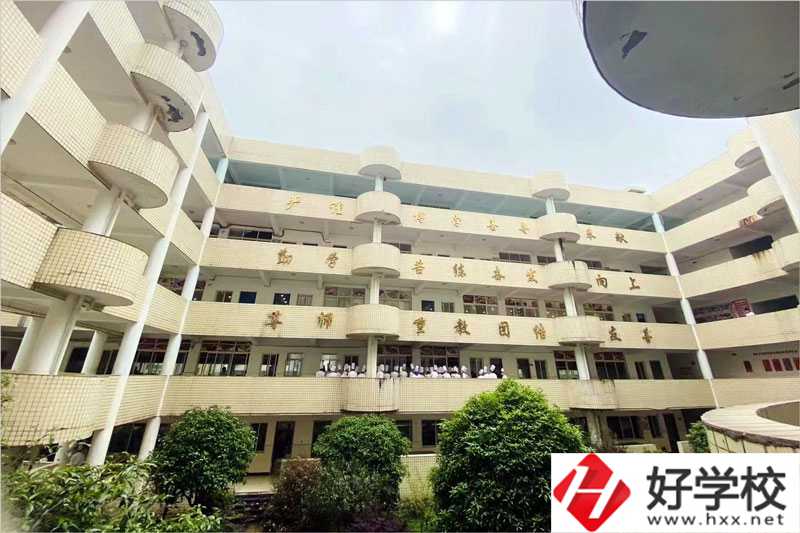 長沙湘江科技中等職業學校教學樓