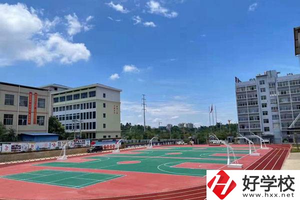 永州九嶷工業學校是公辦還是民辦？有哪些特色？