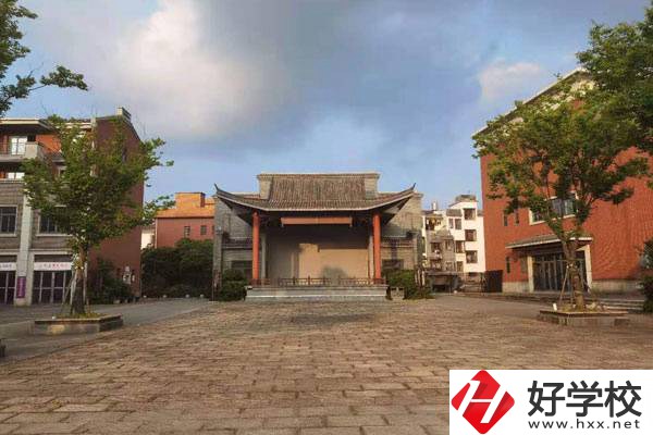 長沙科技工程學校辦學怎么樣？學校就業有保障嗎？