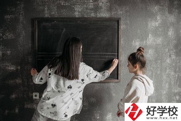湖南省商業職業中等專業學校怎么樣？宿舍怎么樣？