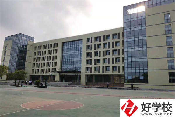 永州環境最好的公辦中專是哪所？有什么辦學優勢？