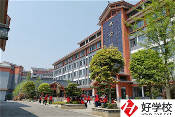 懷化體校有散打班嗎？學體育類專業怎么樣？