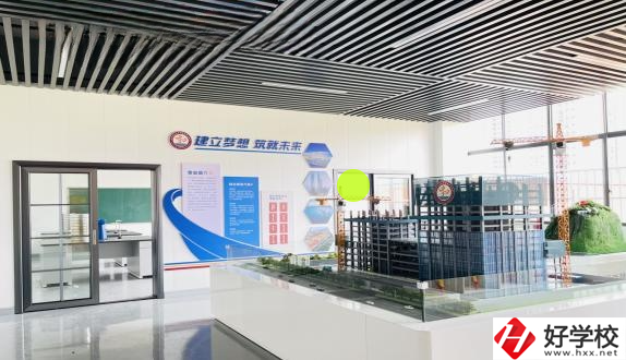想在長沙學習建筑施工技術專業，推薦這所學校