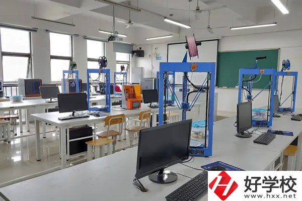 永州方政職業技術學校實訓室
