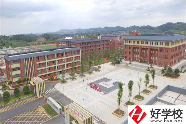 郴州什么職校有圖書館？學校有特色嗎？