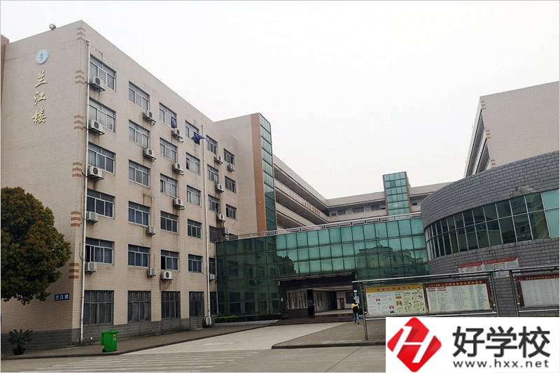 澧縣職業中專學校怎么樣？值得去讀嗎？