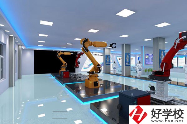 益陽智能傳媒職業學校實訓室