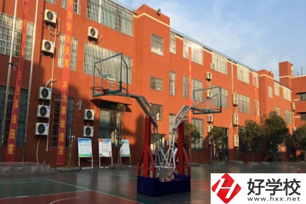 長沙市英藍中等職業學校怎么樣？有哪些優勢？